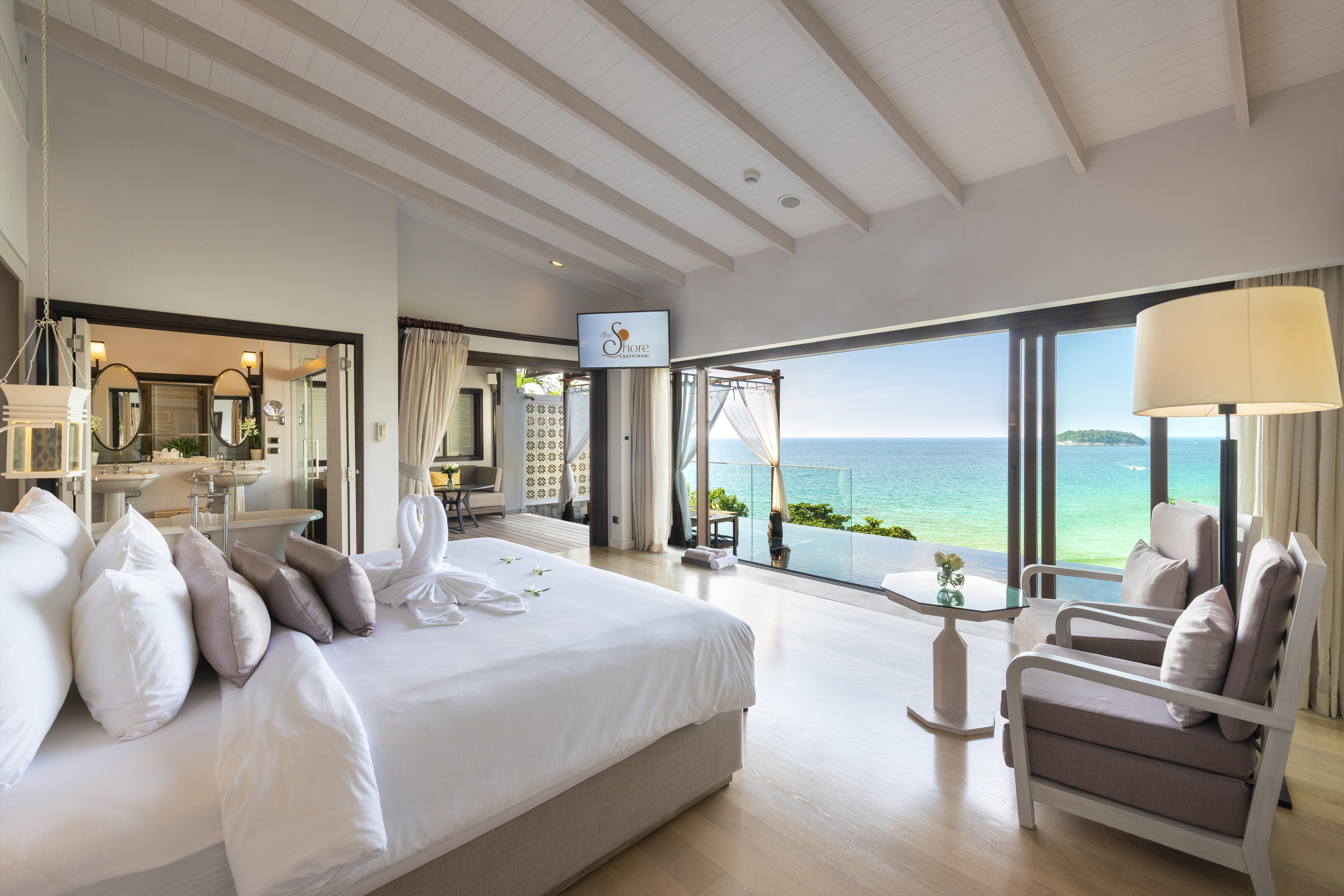 The Shore At Katathani - Adult Only - Sha Extra Plus Екстериор снимка A bedroom at the resort