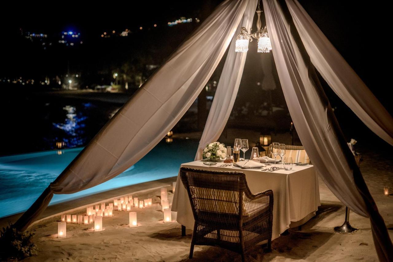 The Shore At Katathani - Adult Only - Sha Extra Plus Екстериор снимка A romantic dinner on the beach